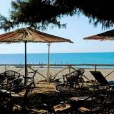 Nuovo Super Accessoriato Sul Mare Simeri Mare